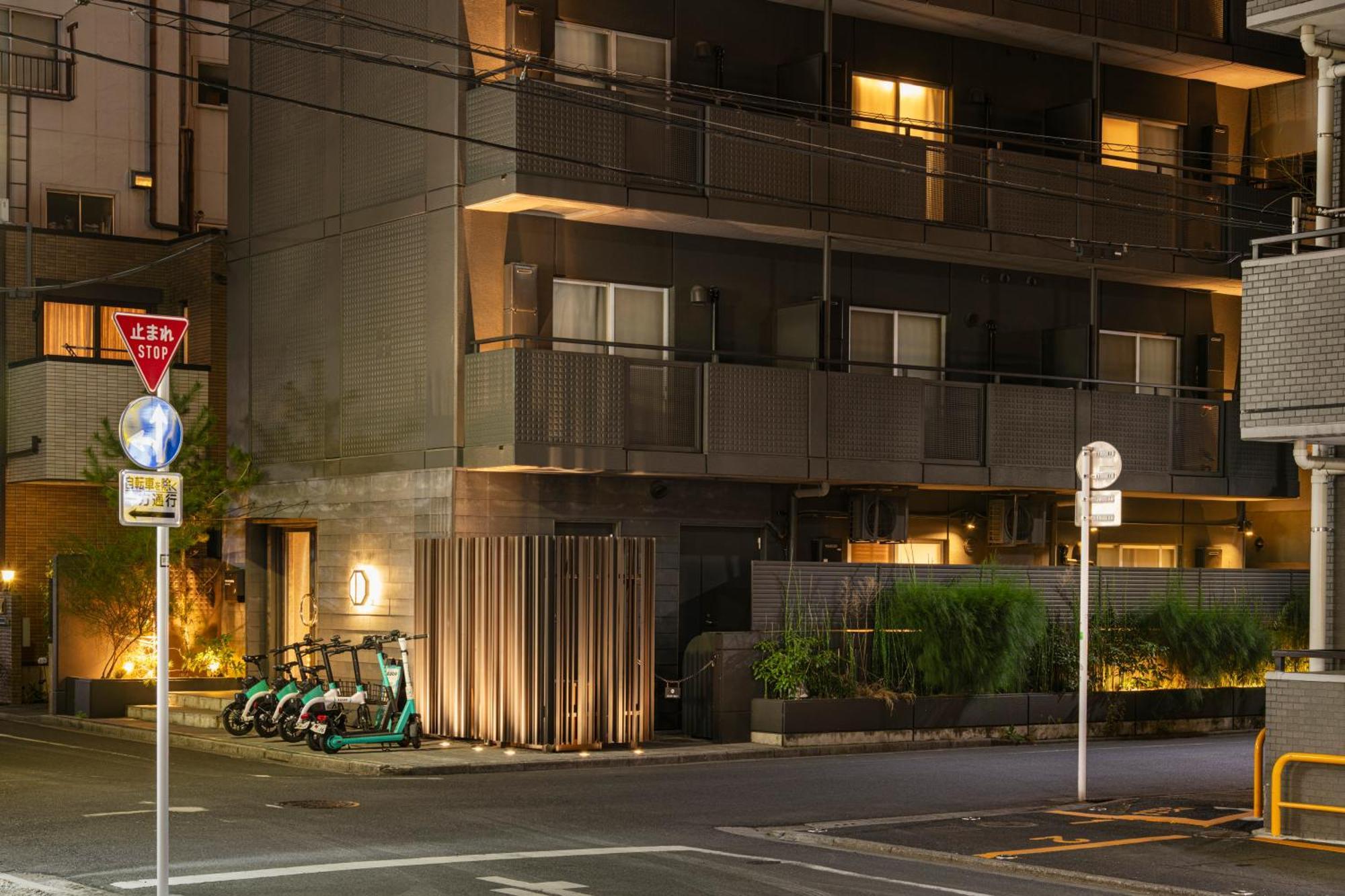Hotel Asakusa Kannonura Токио Экстерьер фото